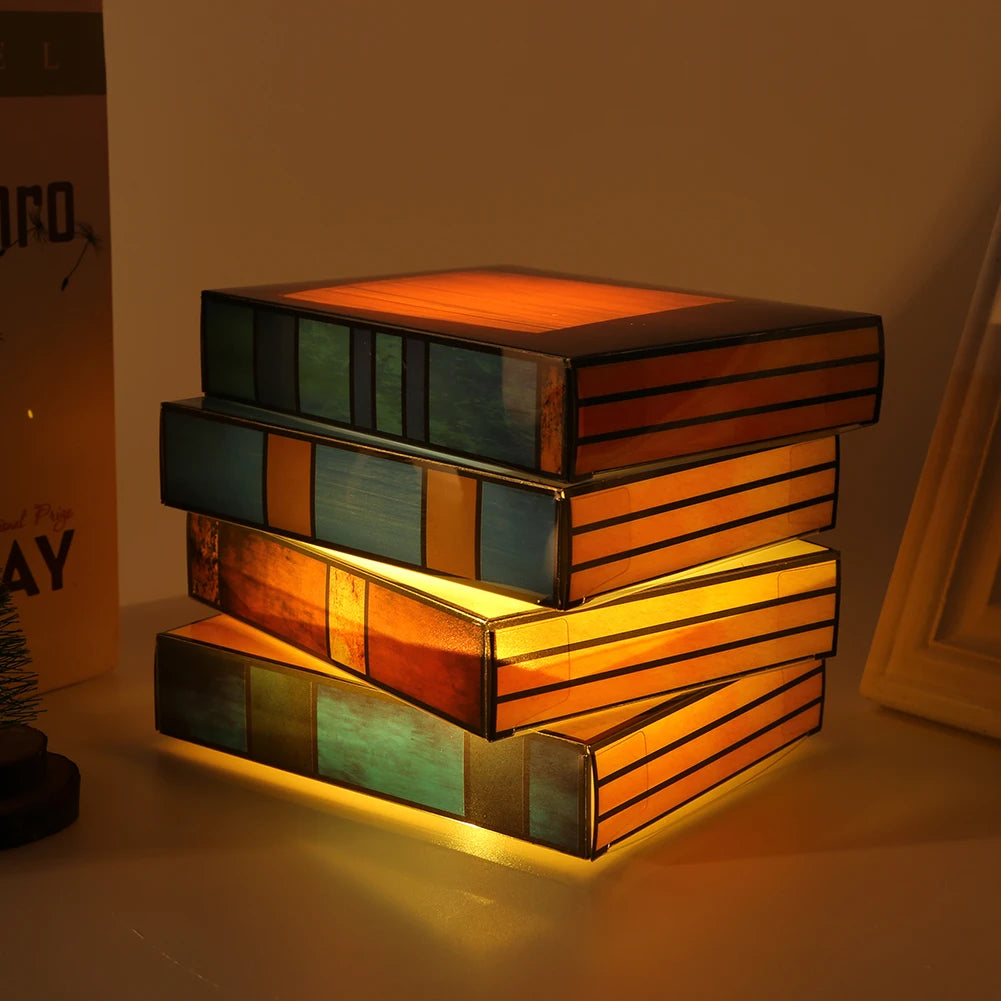 Lampe Livres Empilés Vintage