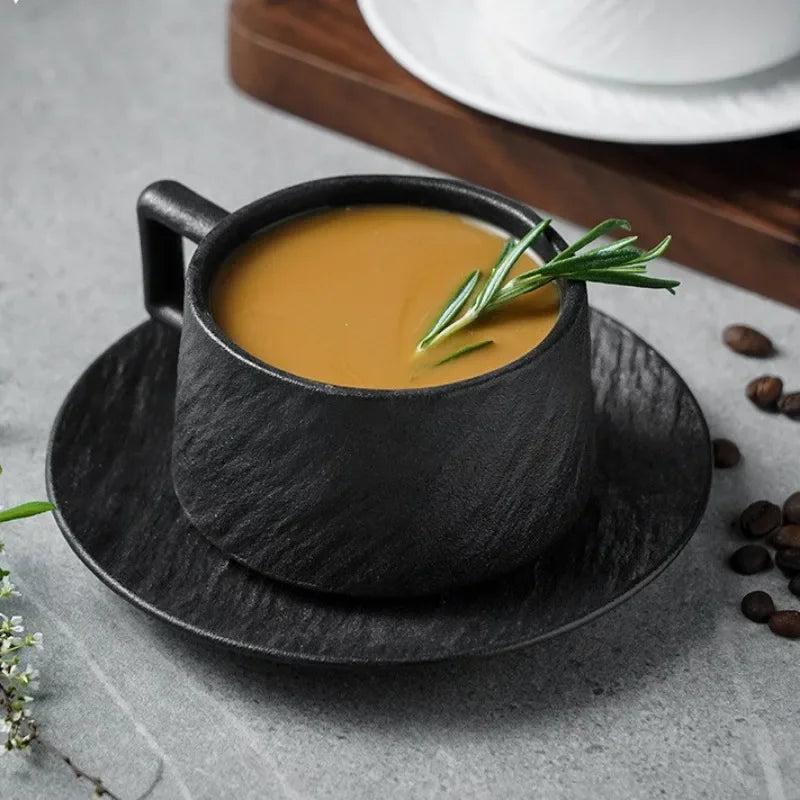 Élégance japonaise : Tasse en céramique