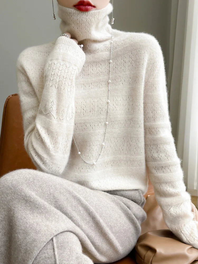 Pull Intemporel avec Col Empilé